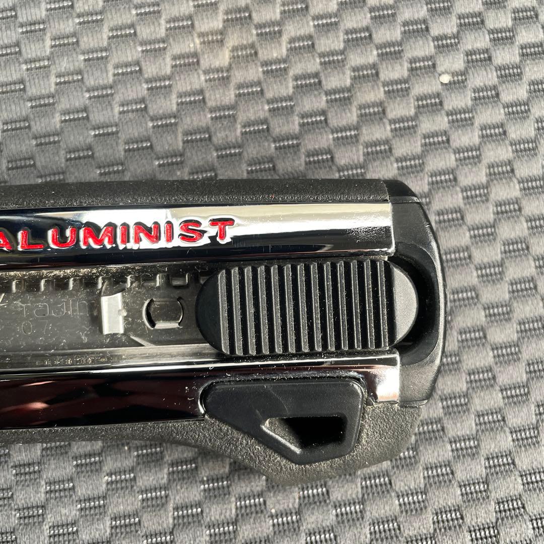 タジマアルミニストL-700 Aluminist カッターナイフ