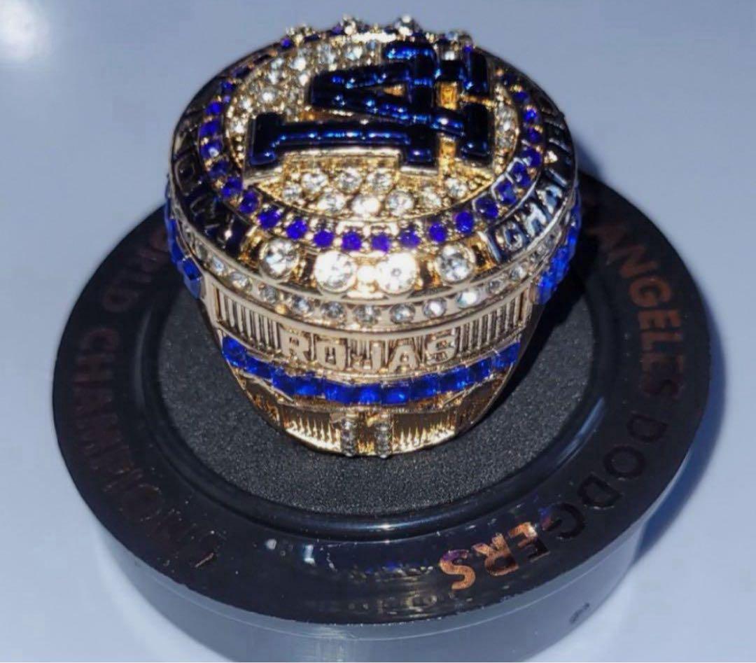 ロハス　リング　ワールドチャンピオン　ドジャース　来場者限定　8000個