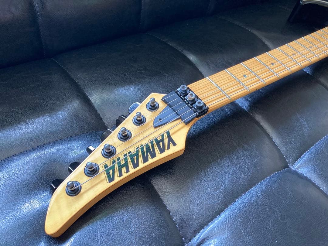 美品YAMAHA YG521M-R ブラック リバースヘッド スキャロップ