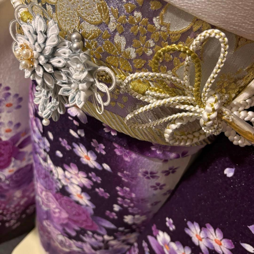 美品　銀通し　薔薇　蝶　花模様　逸品　振袖　フルセット 振り袖