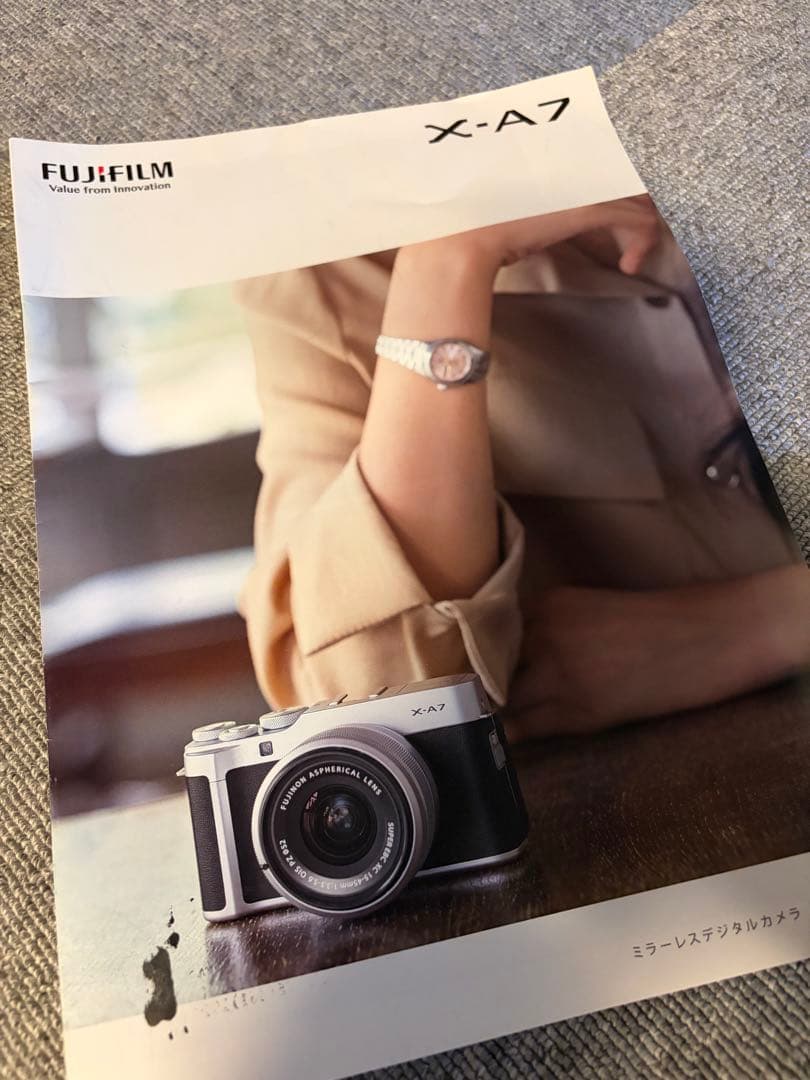 ⭐️期間限定お値下げ⭐️Fujifilm X-A7 ⭐️保護フィルム貼り付け済⭐️