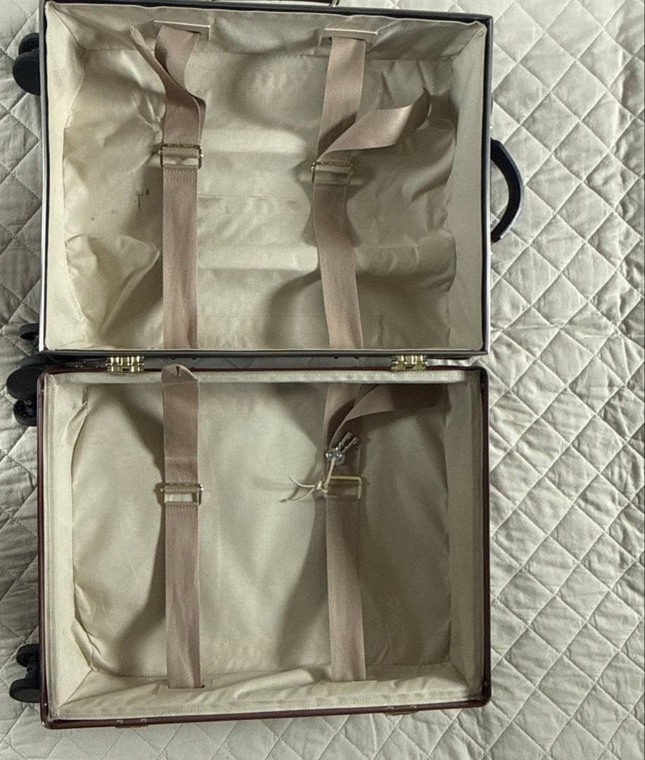 グローブトロッター　オリジナル キャリーオン - 4ホイール