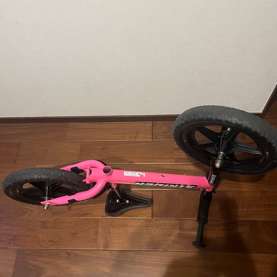 【美品】新型 STRIDER ストライダー スポーツ SPORTS 12 ピンク