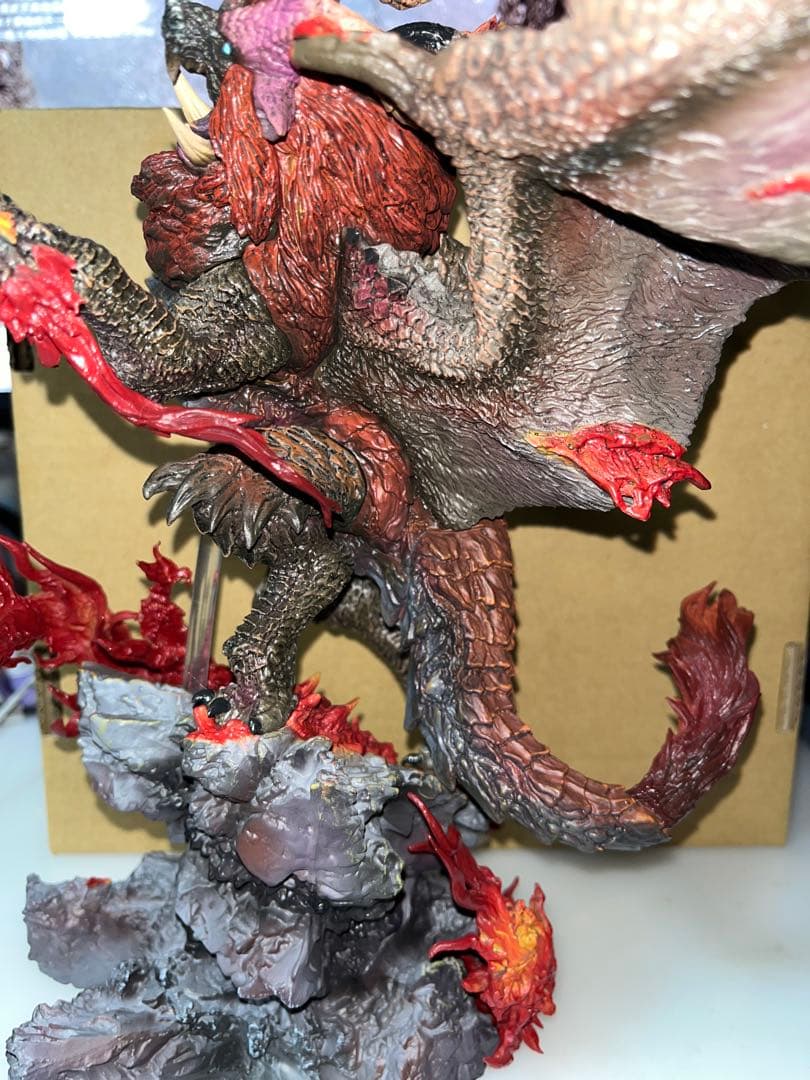 炎王龍テオ・テスカトル クリエイターズ モンハン モンスターハンター フィギュア