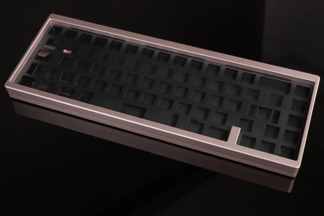 キーボード Keycult No. 1/65 Rose Gold & Charcoal