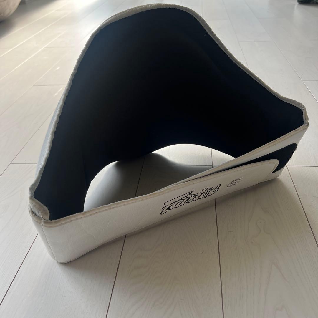 Fairtex ボディプロテクター ホワイト