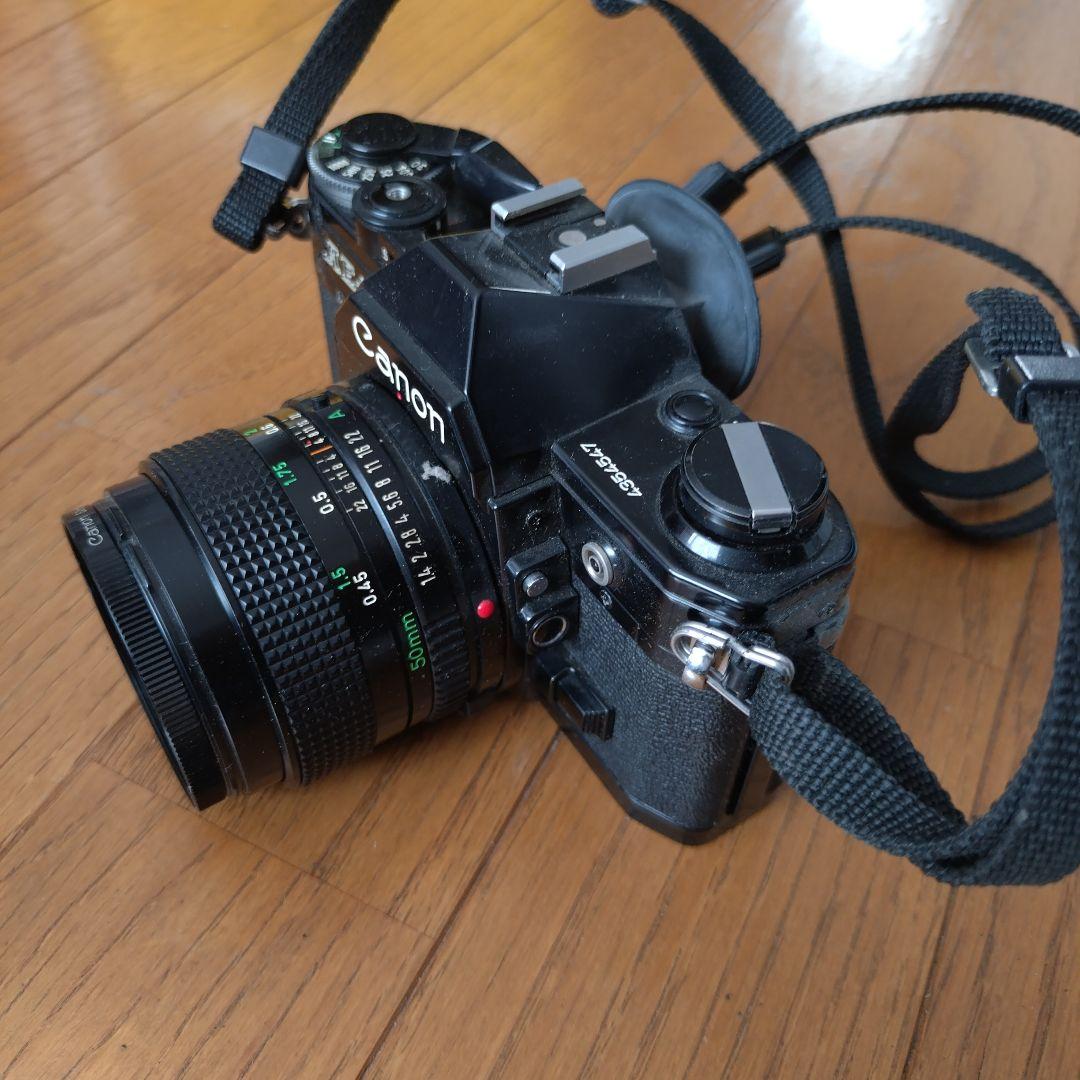 フィルムカメラ　CANON AE-1