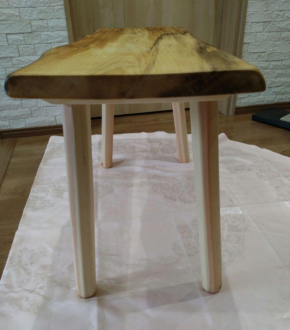 ケヤキのテーブル⑯　ちび怪獣八七❕ケヤキの模様が綺麗な耳付テーブル