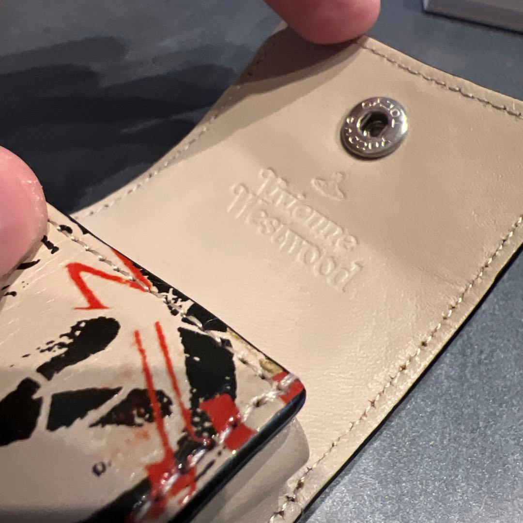 Vivienne Westwood ヴィヴィアン AirPodsケース