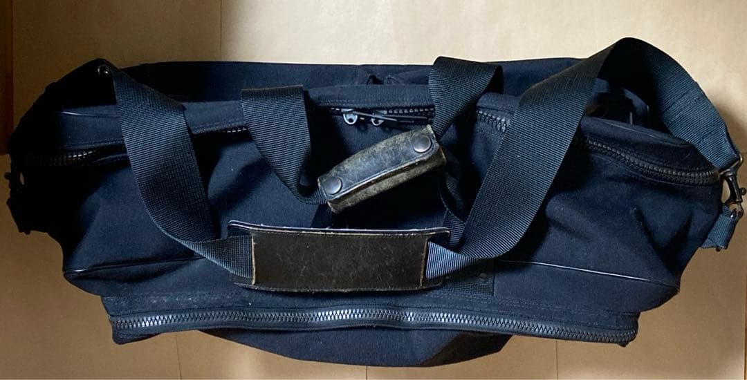 旅行用かばん　黒色　吉田カバン PORTER　YOSHIDA&COMPANY