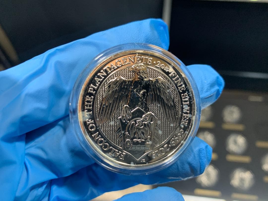 2 オンス銀貨 10枚 クイーンズビースト　コンプリート　専用箱付き