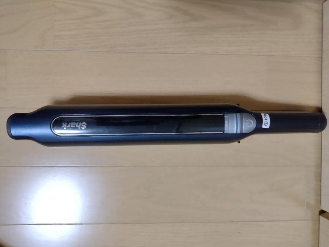 シャーク★コードレスクリーナー★CS401JRB★バッテリー新品と同等★2