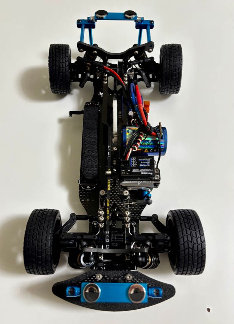 ヨコモ　BD7 ミニコンバージョン　ランチアマルティーニボディ