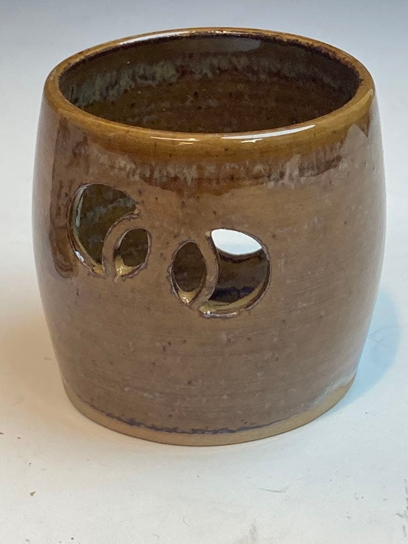 亀井味楽 作 高取つぼつぼ透蓋置 平安景雲 作 染付山水蓋置 共箱 茶道具