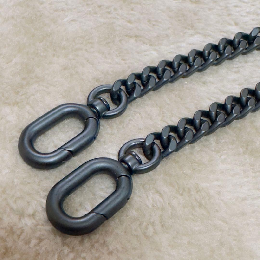 BALENCIAGA チェーンストラップ