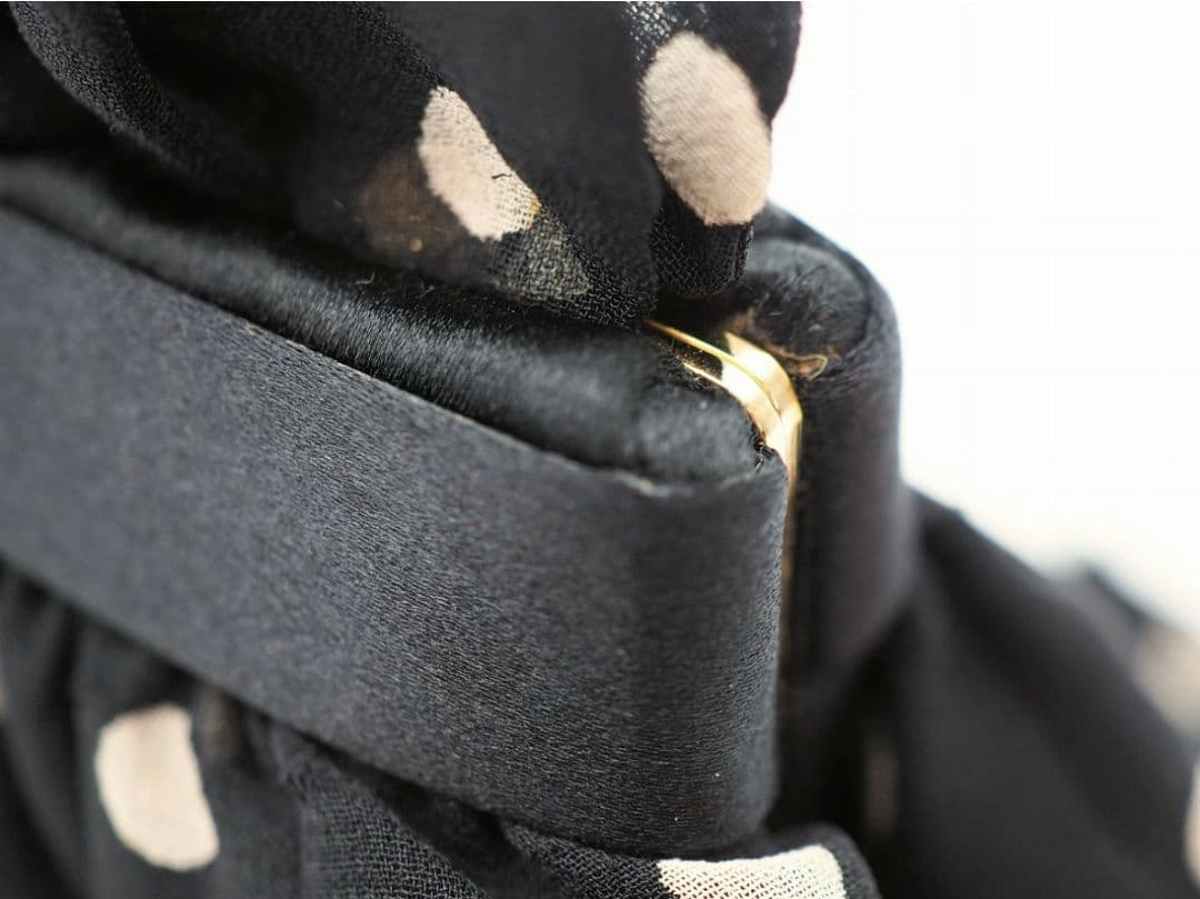 【中古】VALENTINO ヴァレンティノ パーティーバッグ