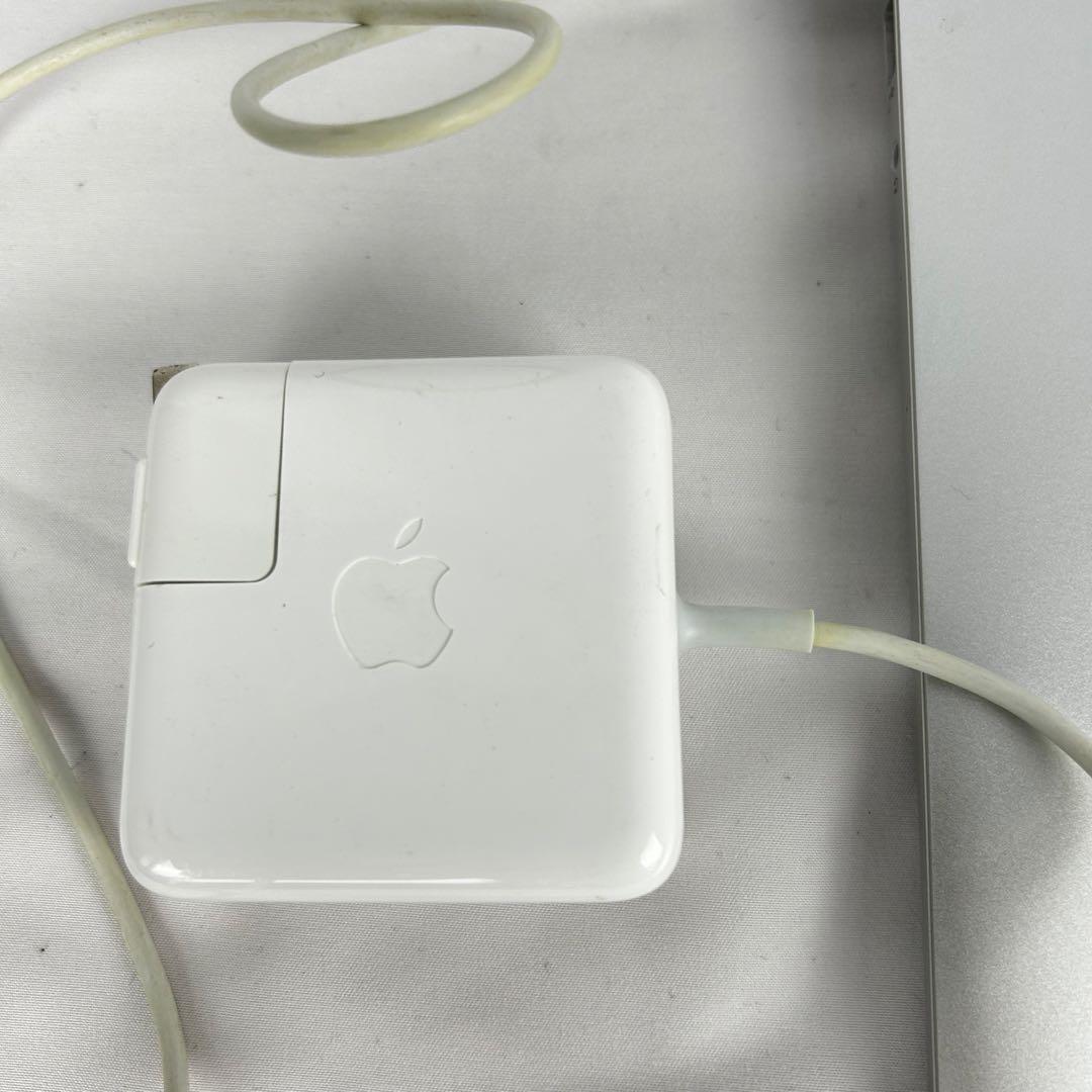 MacBook Air 13-inch 箱 充電器付 MMGF2J/A