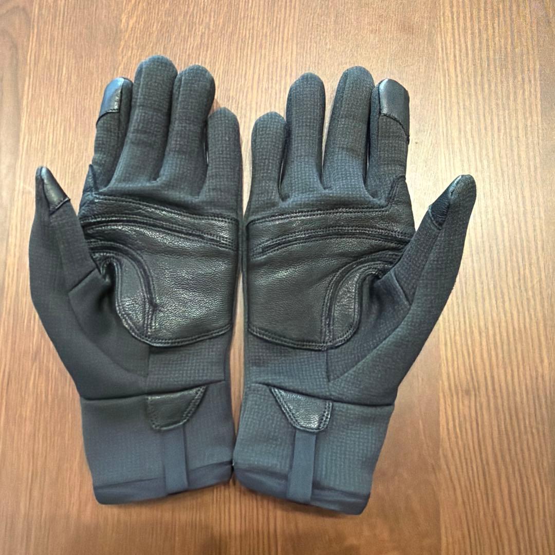 ARC'TERYX RIVET GLOVE ブラック 手袋　サイズM 廃盤品