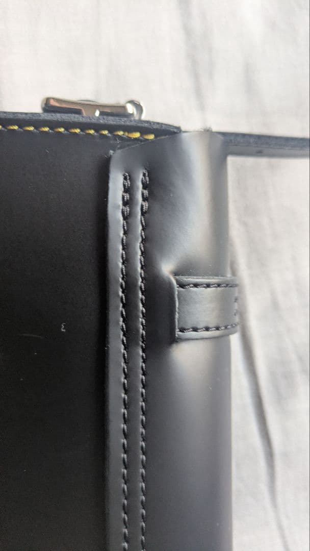 ドクターマーチンサッチェルバック