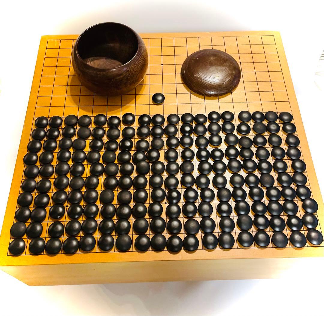 一枚板囲碁盤（へそ付き）碁石セット