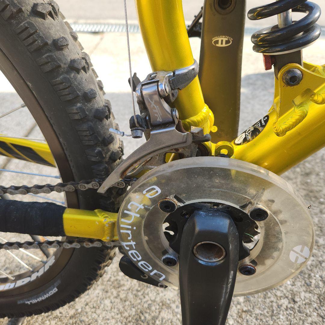 GIANT マウンテンバイク イエロー/ブラック D/H