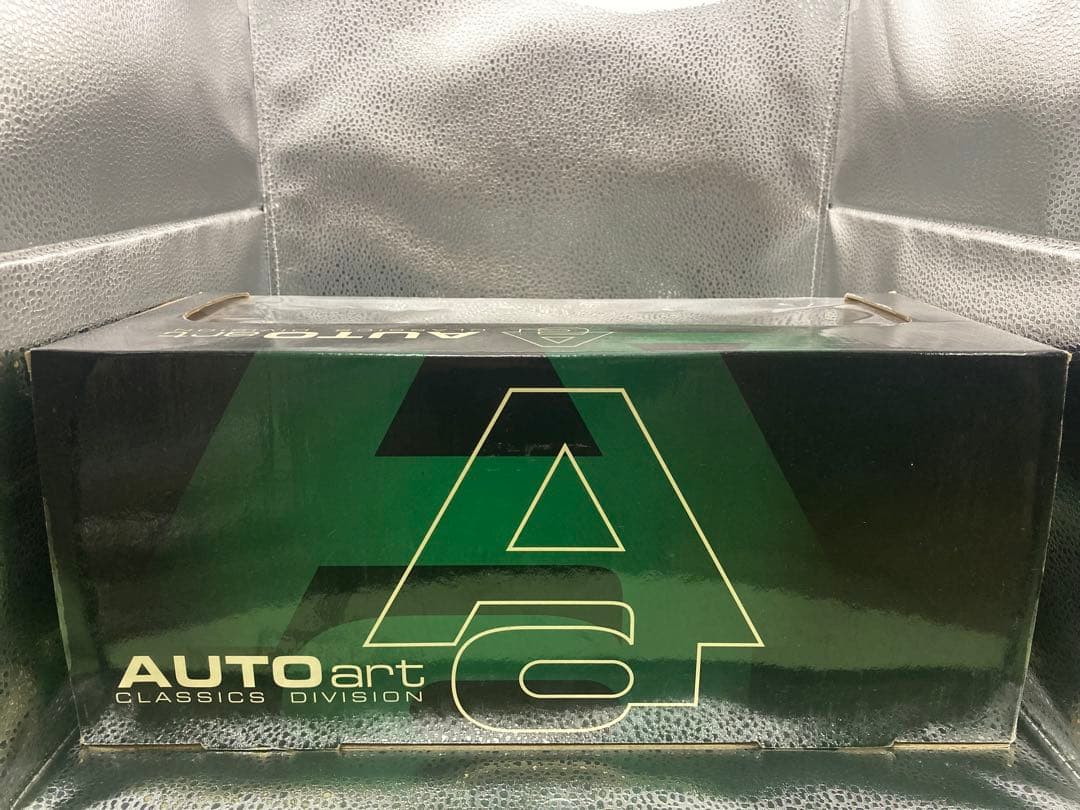 AUTOart ロータス エスプリ ターボ S2 1/18  オートアート