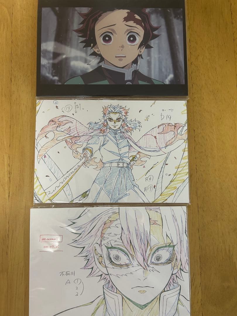 映画 鬼滅の刃 無限列車編 ポストカード シール 缶バッジ