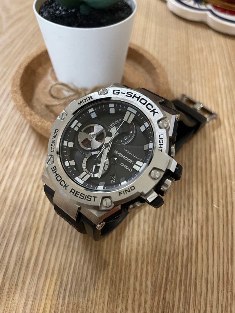 美品　G-SHOCK GST-B100-1AJF