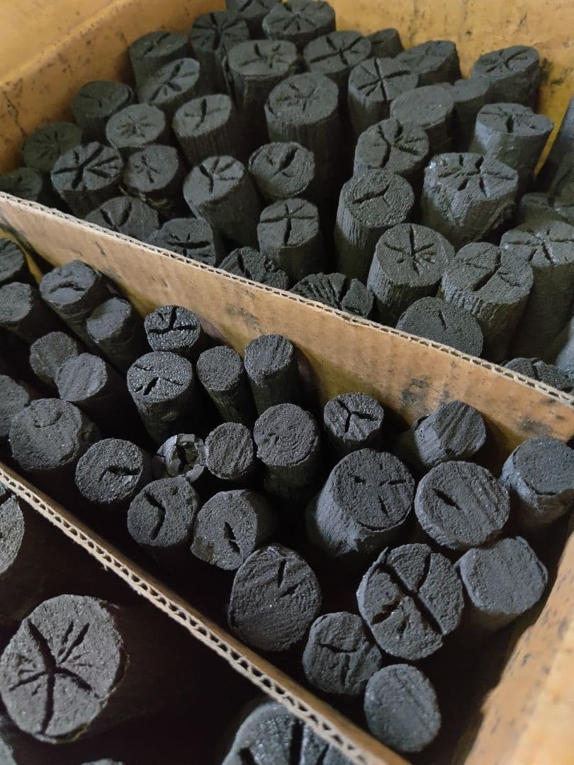 御茶用道具炭　茶道炭　 円筒形炭 　約12kg