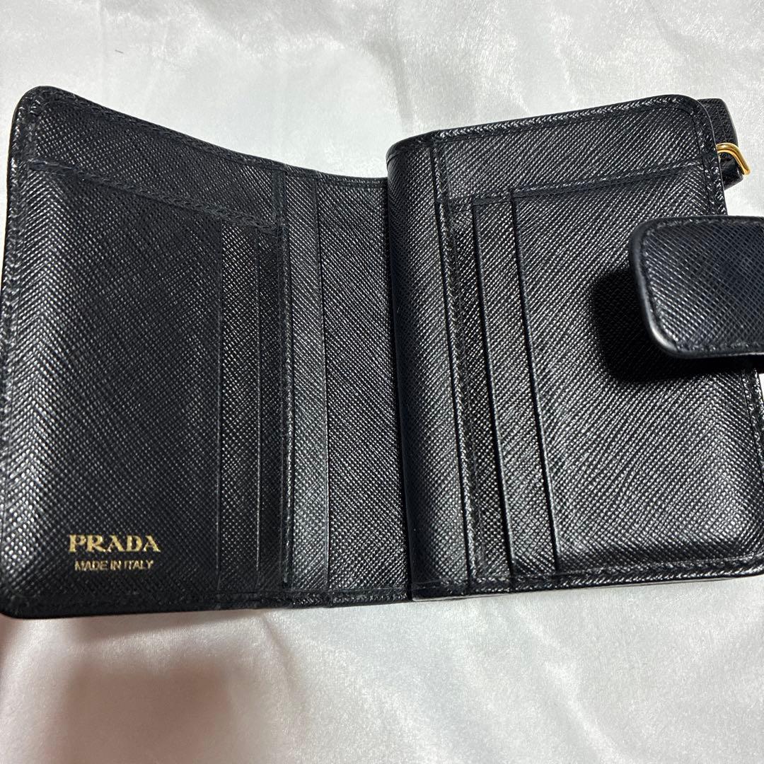 832PRADA 財布
