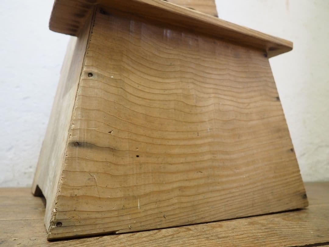 1087 踏み台　飾り棚　展示台　陳列台　古家具　古道具　レトロ　 ステップ