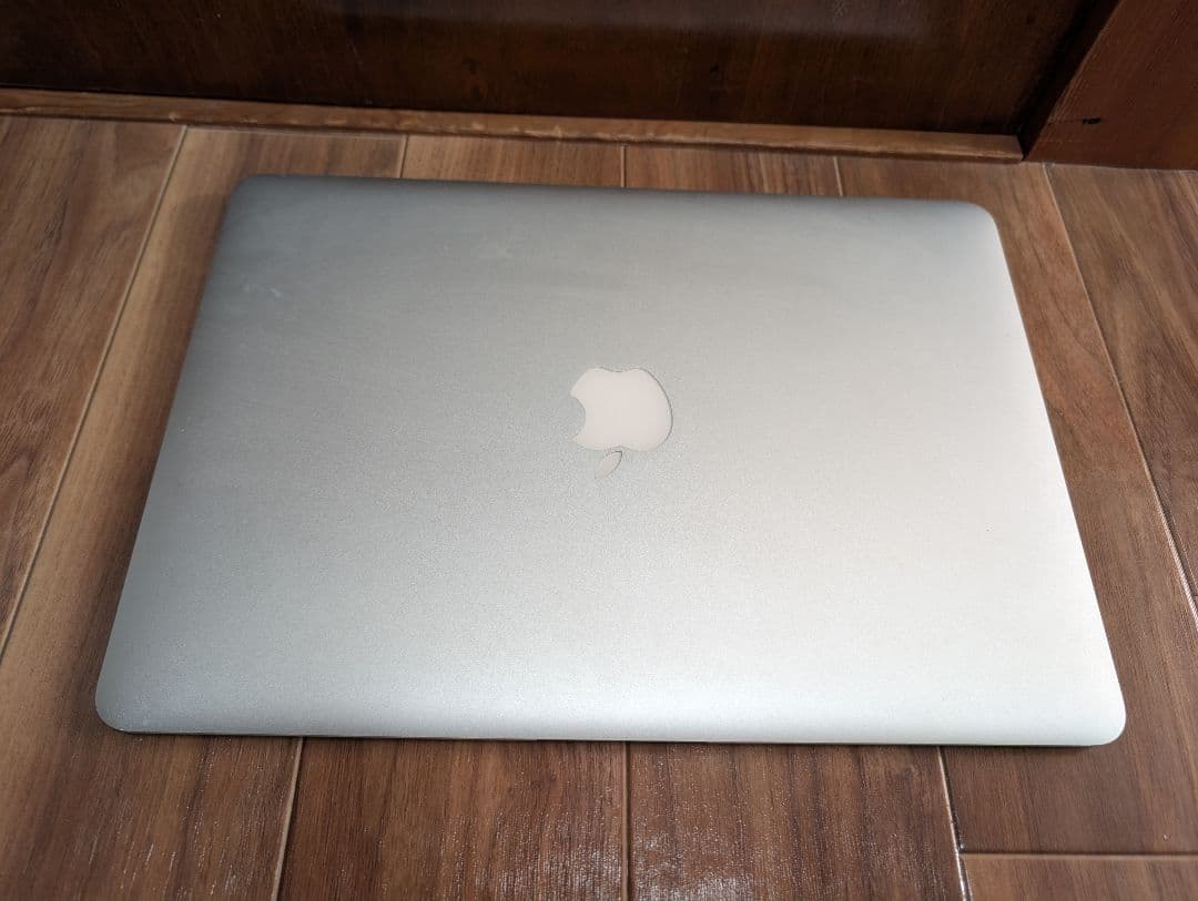 MacBook Air13 シルバー 本体 充電器付き