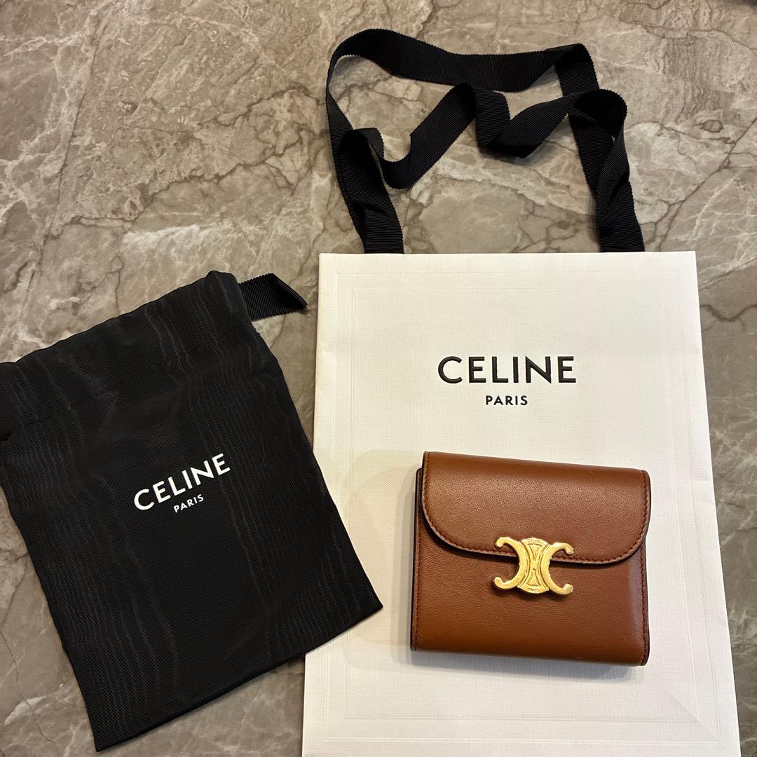 CELINE トリオンフ　スモールフラップウォレット