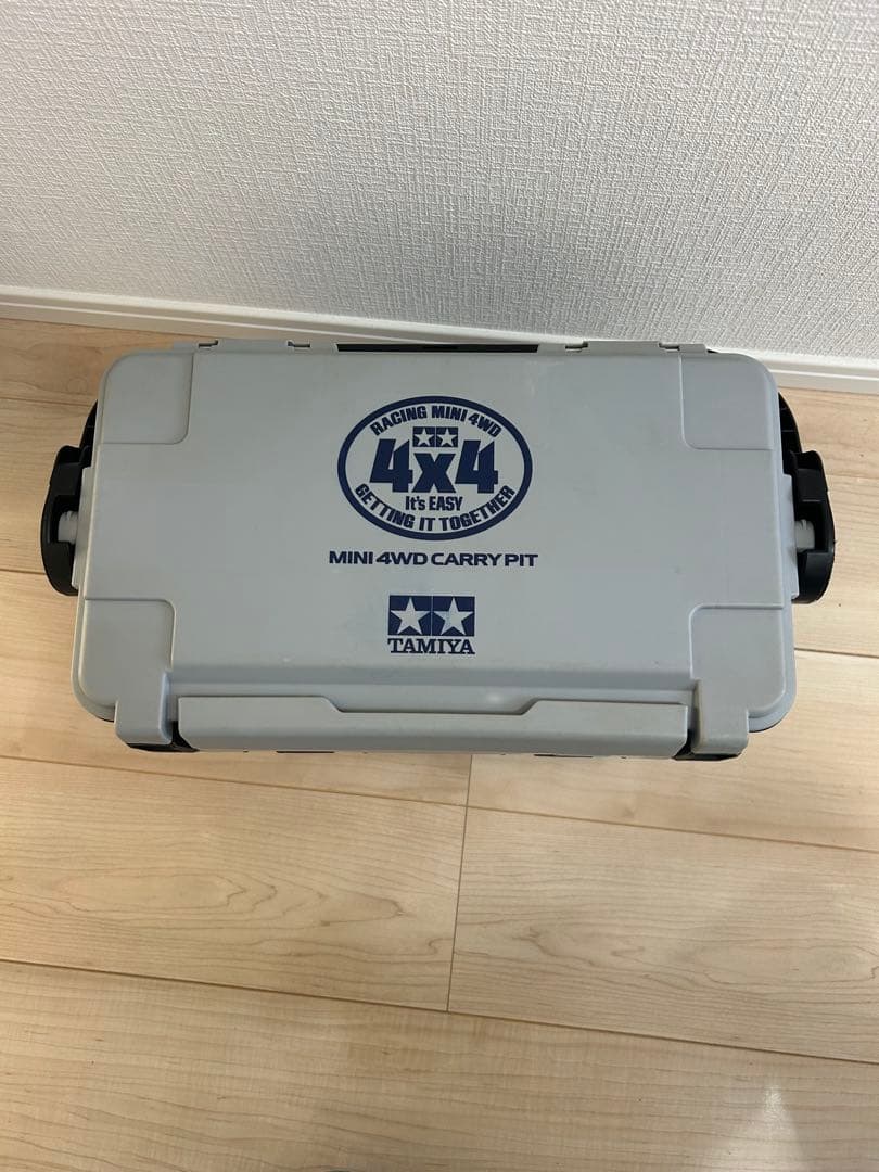 さ*♪様 ミニ四駆　引退　キャリーピット　新品キット　パーツ