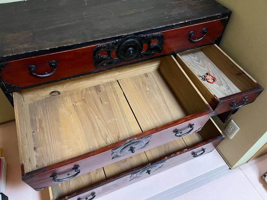 金具付き和箪笥