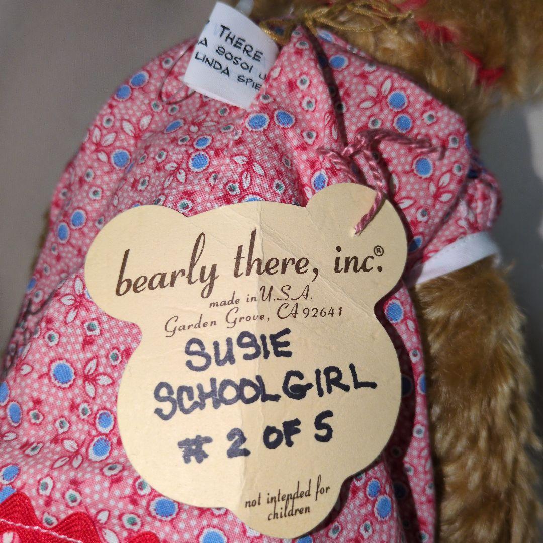 テディベア　リンダ・シュピーゲル　スージー　スクールガール　サイン入り　５体限定