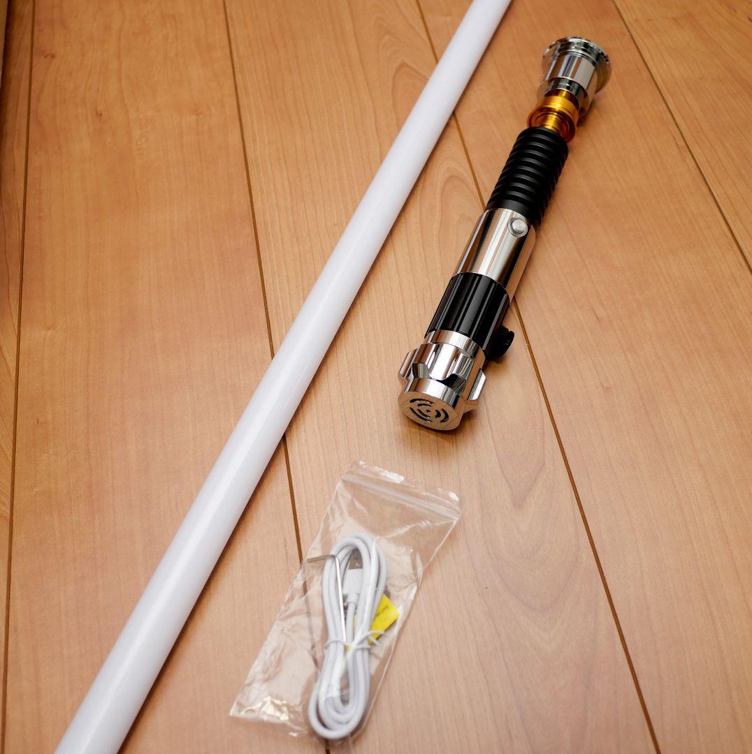 カスタムライトセーバー　新品　オビワン　EP3　スターウォーズ　スタンド付き