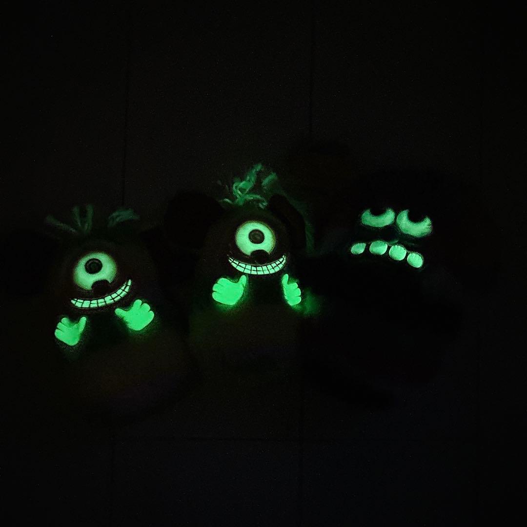 激レア 悪玉菌製造工場 蓄光 一つ目モンスター ソフビ風 ぬいぐるみ