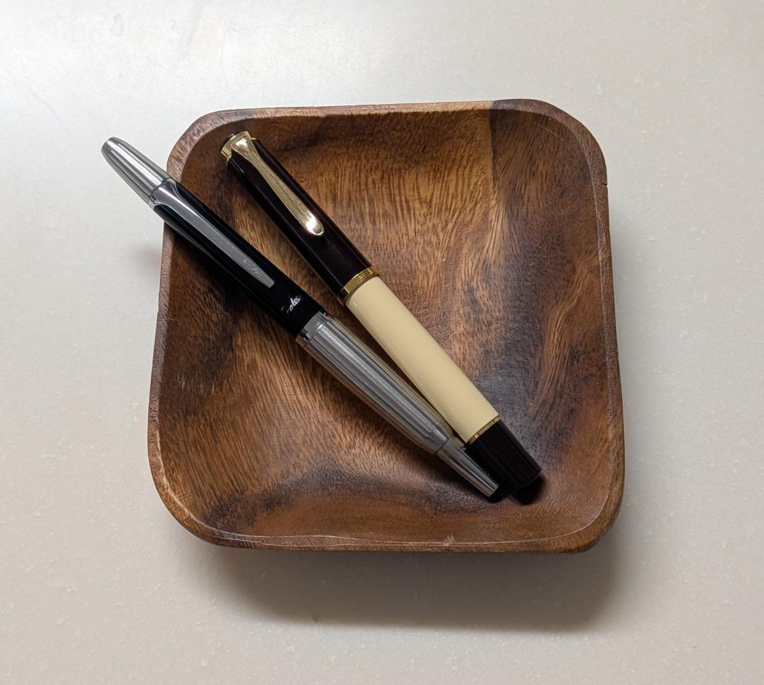 【こうぴ】パイロットキャプレス白蝕刻　ペリカンm200カフェクリーム