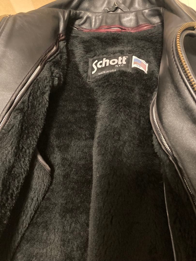 ゆうこりん【極美品】Schott 643Eレザージャケット38