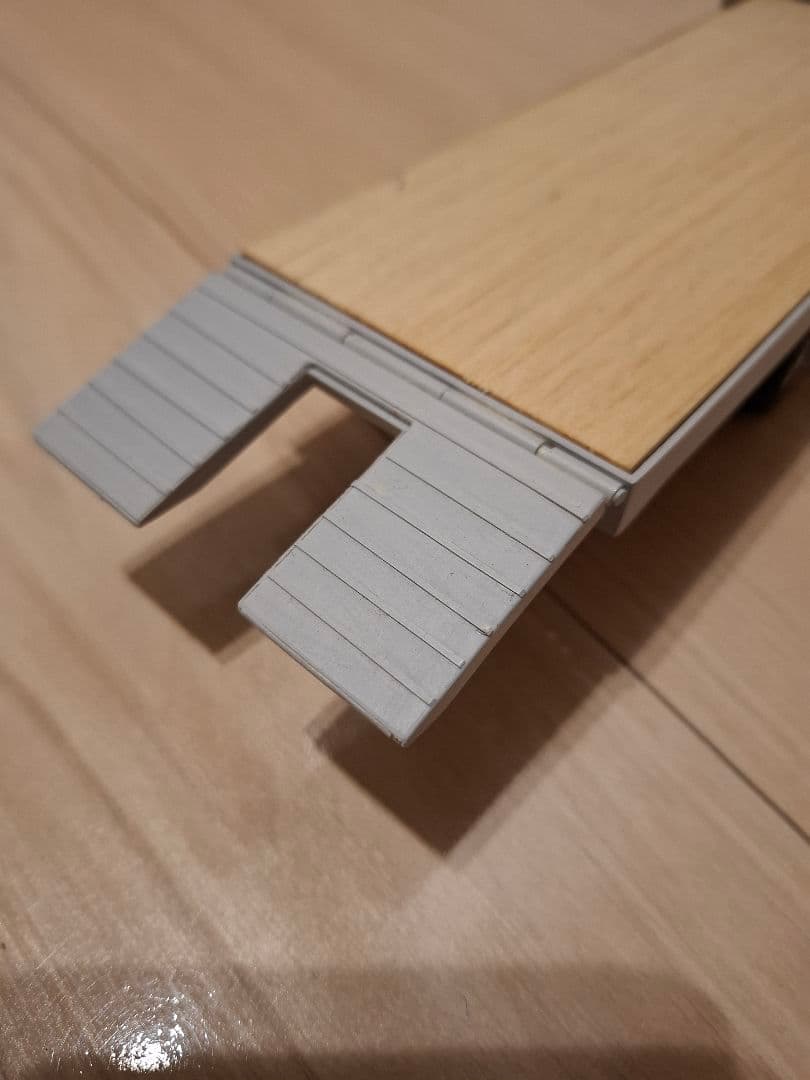 デコトラプラモデル　荷台のみ　アオシマトラック完成品ジャンク