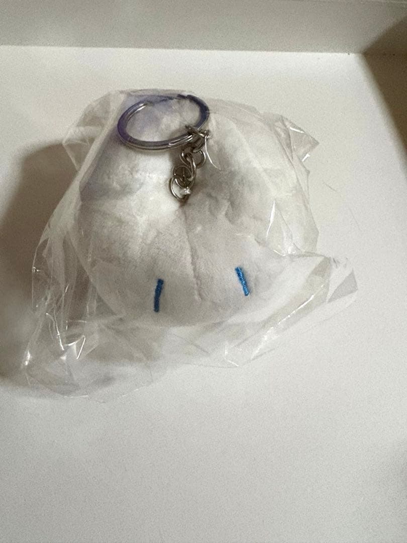 Ado こんにちは！はちゃんです ぬいぐるみキーホルダー