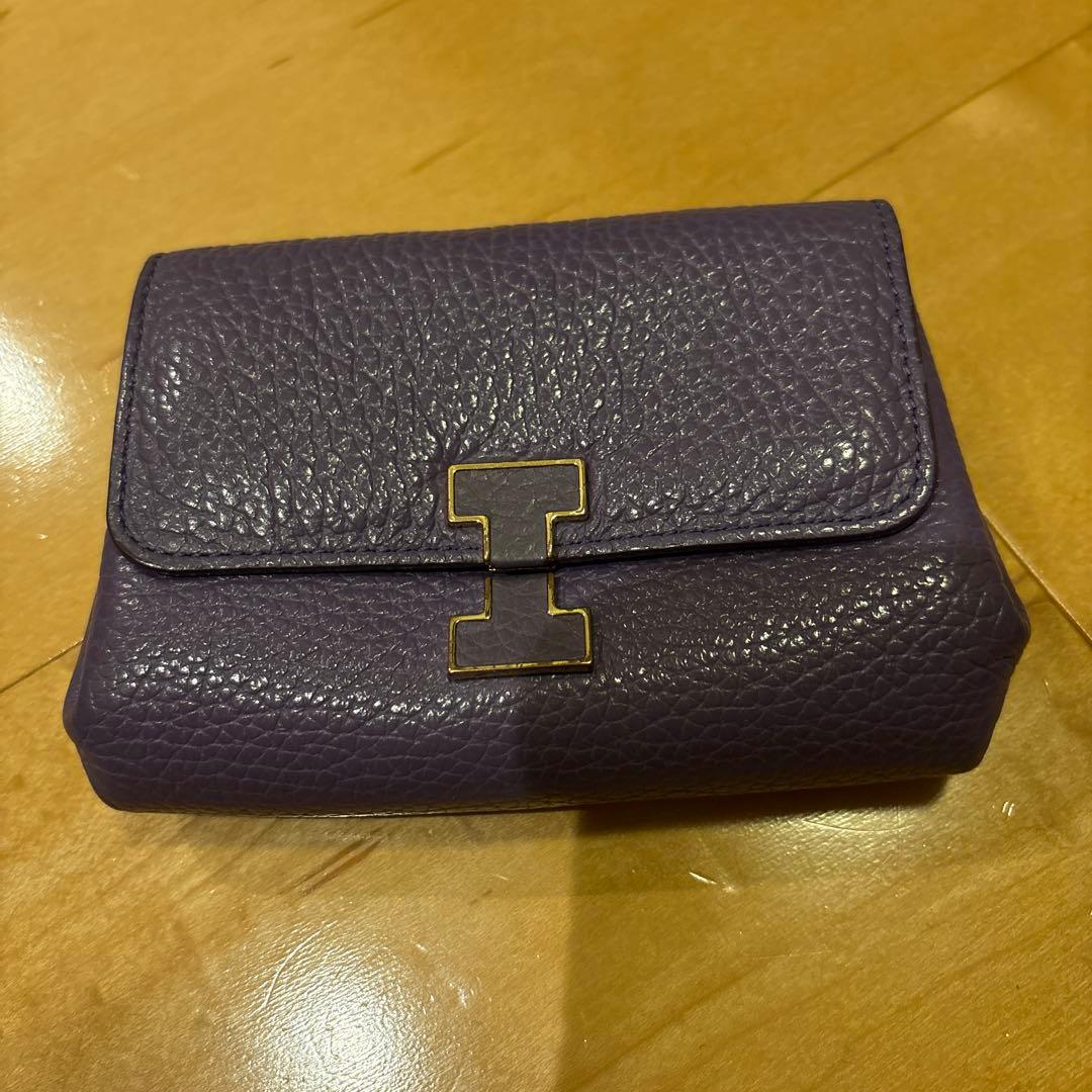 IACUCCI パープル 二つ折り財布