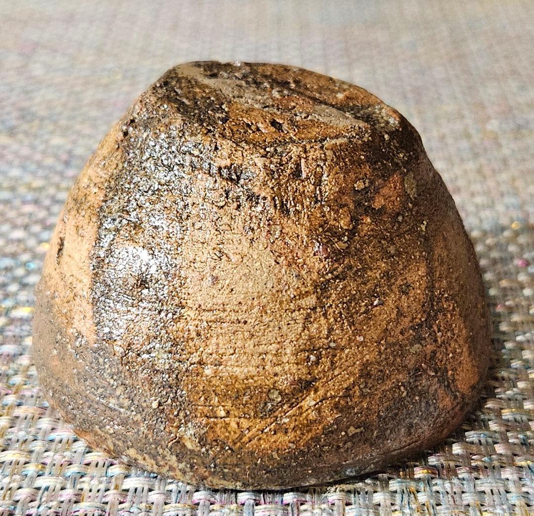 江戸時代　古信楽系　油揚げ手　ぐい呑　酒杯　盃　酒器　土もの　 古陶磁器