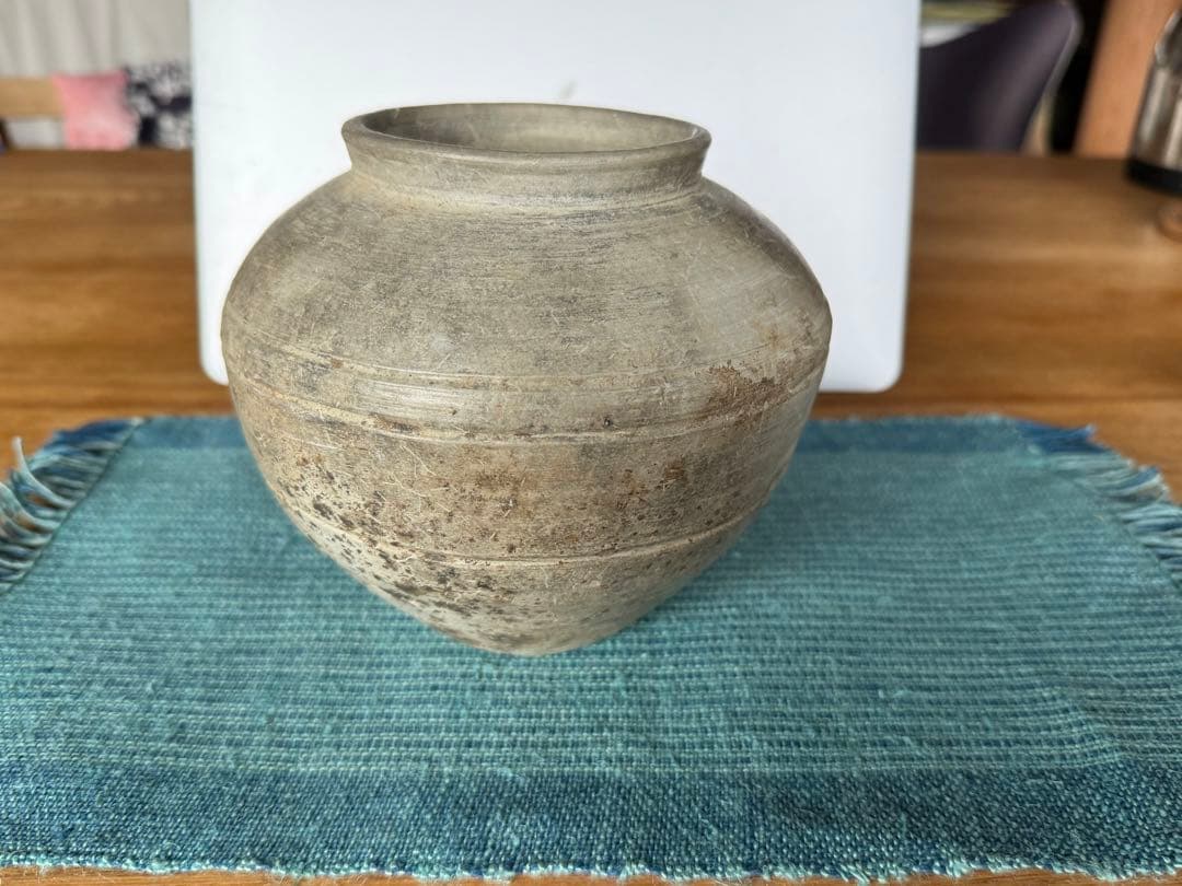 西漢時代 土器 花瓶 14cm x 14cm