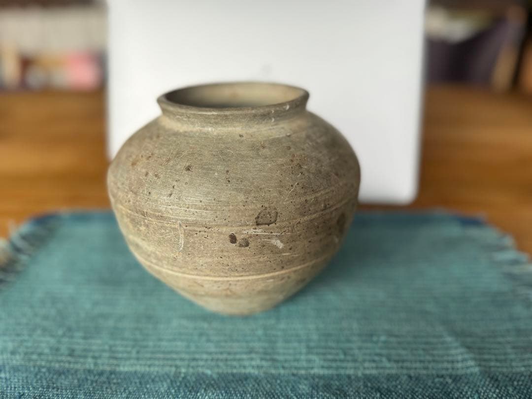 西漢時代 土器 花瓶 14cm x 14cm