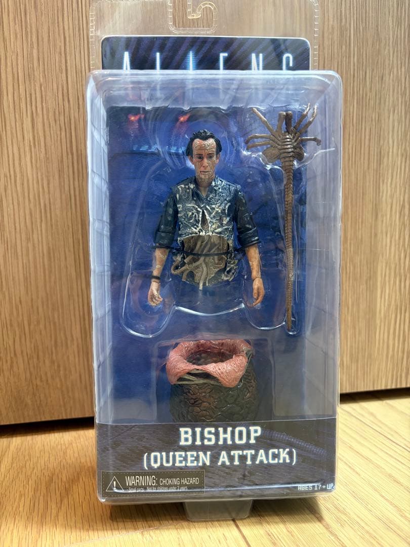 NECA　ネカ　エイリアン2　ビショップ　クイーン・アタック　フィギュア