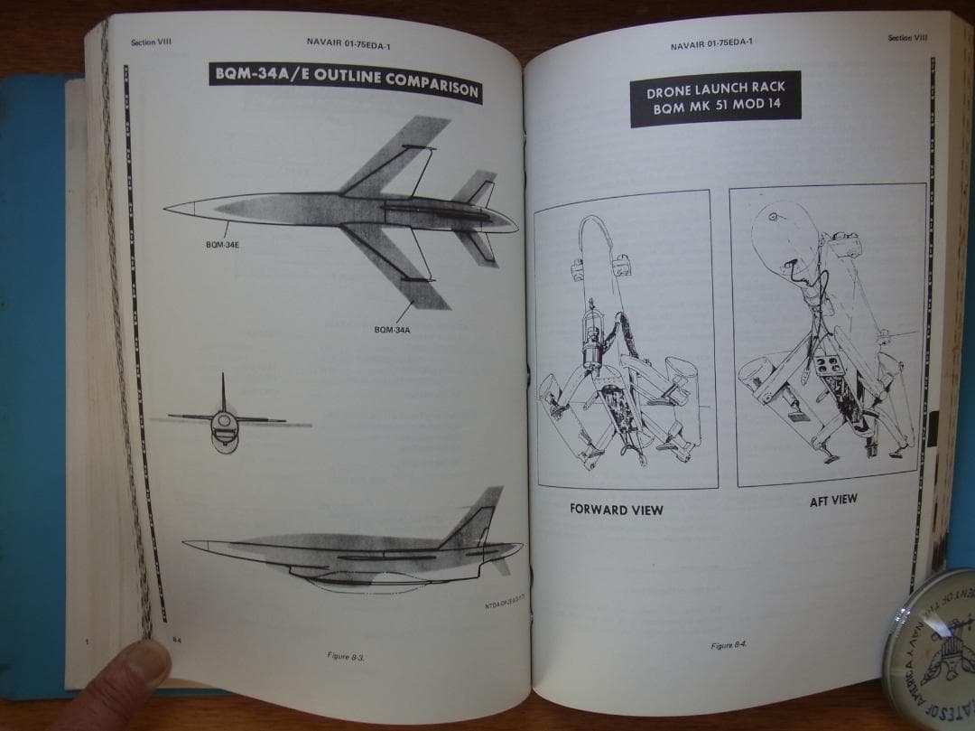 1973年米海軍フライトマニュアル「DP-2Eネプチューン無人標的機母機」