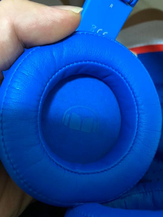 アディダス ヘッドホン  値下げ中