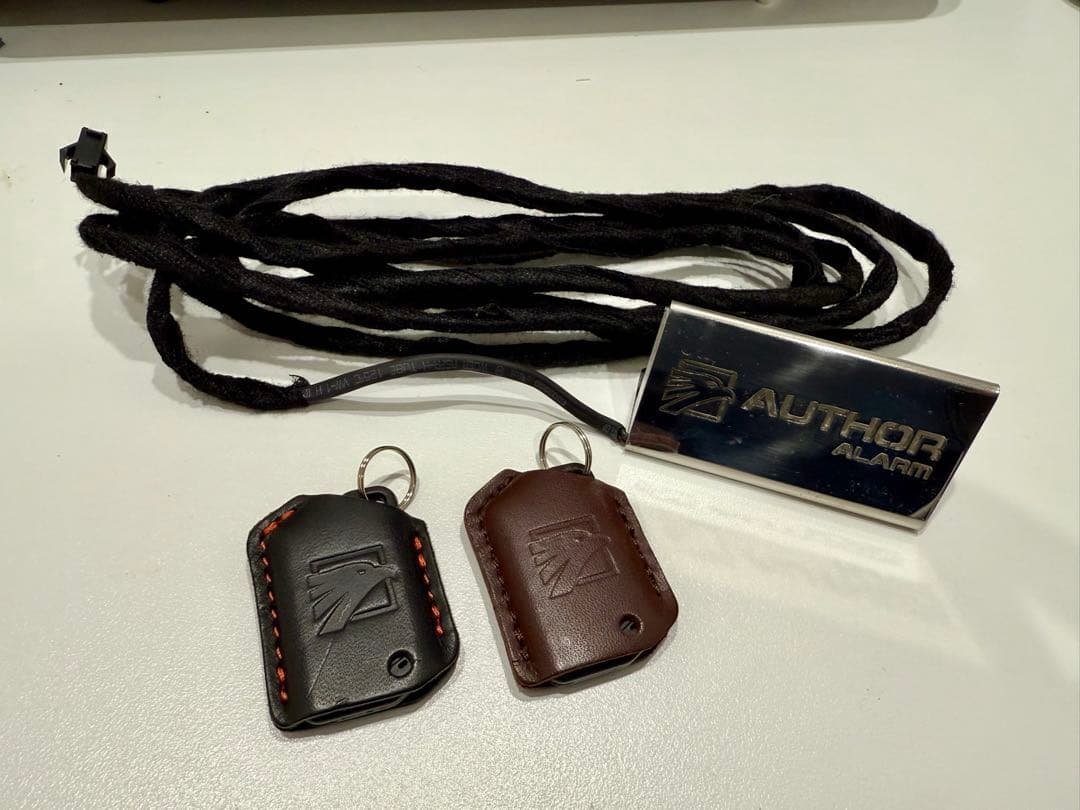 IGLA 2 本体、ステンレススキャナー、キーフォブ付き